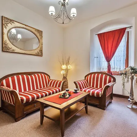 Hotel Goethe - Kupelne Pobyty S Procedurami V Liecebnych Termalnych Kupeloch Sklené Teplice