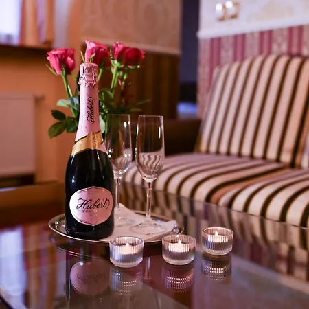 Hotel Goethe - Kupelne Pobyty S Procedurami V Liecebnych Termalnych Kupeloch *